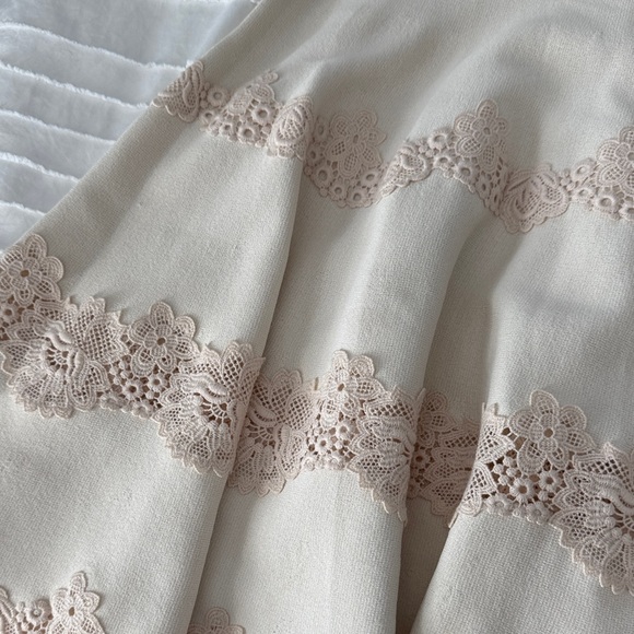 Blumarine Cream Dress with Lace Accents - Picture 2 of 6